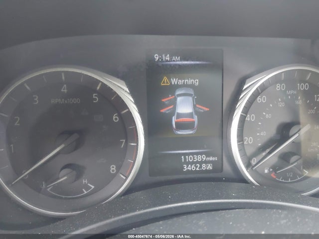 INFINITI Q50 2.0t Luxe