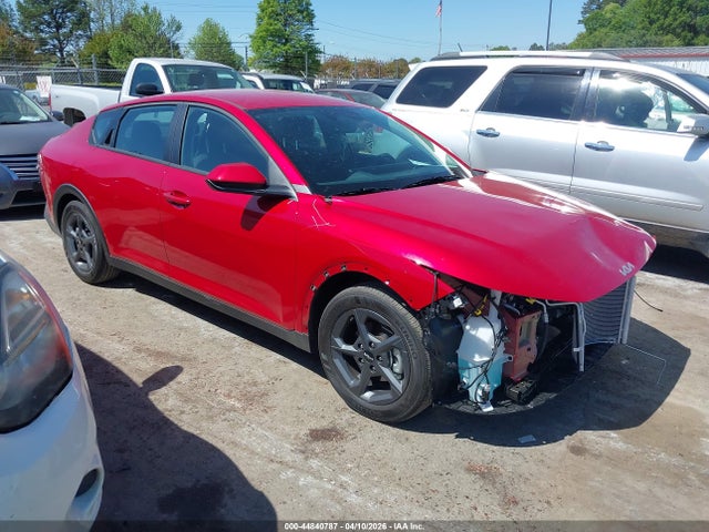 Salvage Kia K4 Image