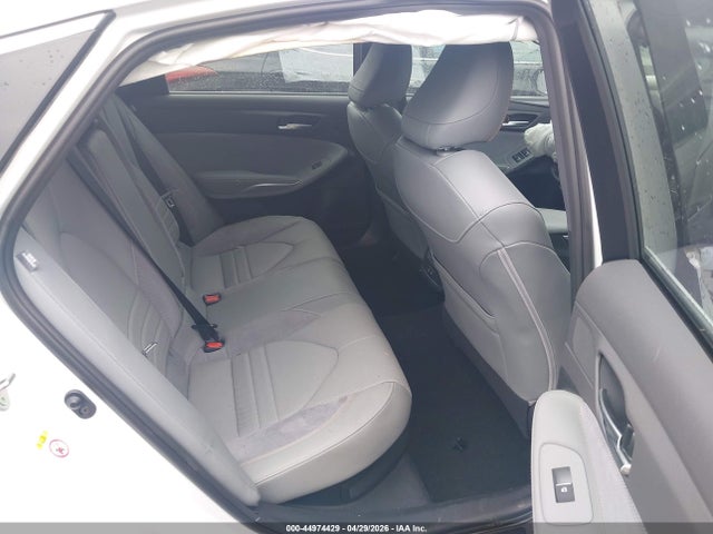 Toyota Avalon Hybrid Xse