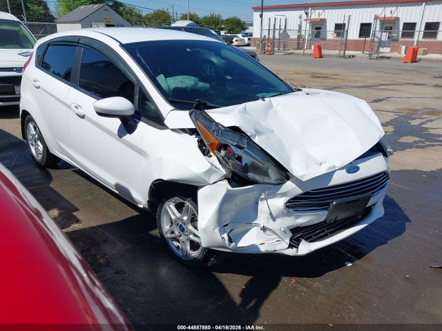 Salvage Ford Fiesta Image