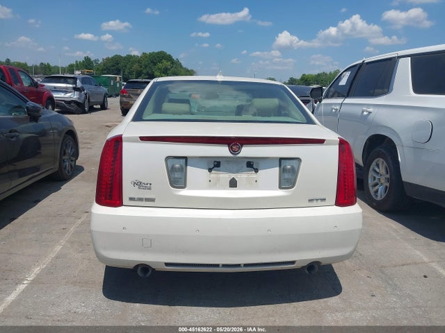 Cadillac STS V6