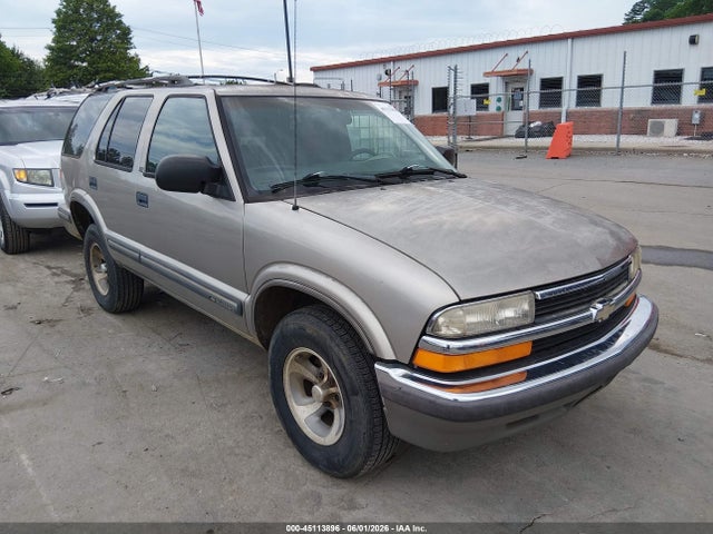Salvage Chevrolet Blazer Image
