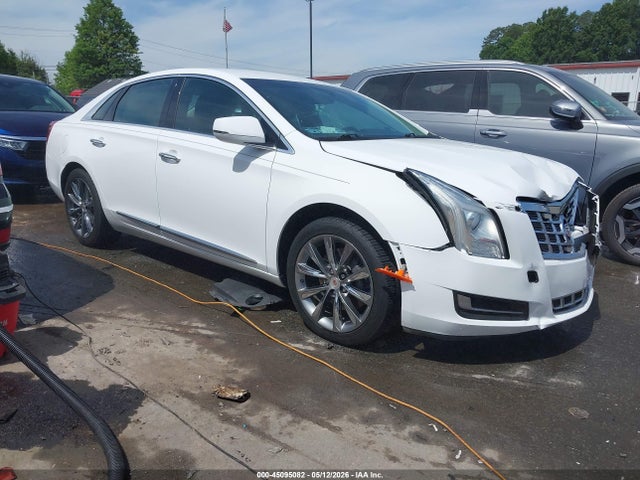 Salvage Cadillac XTS Image