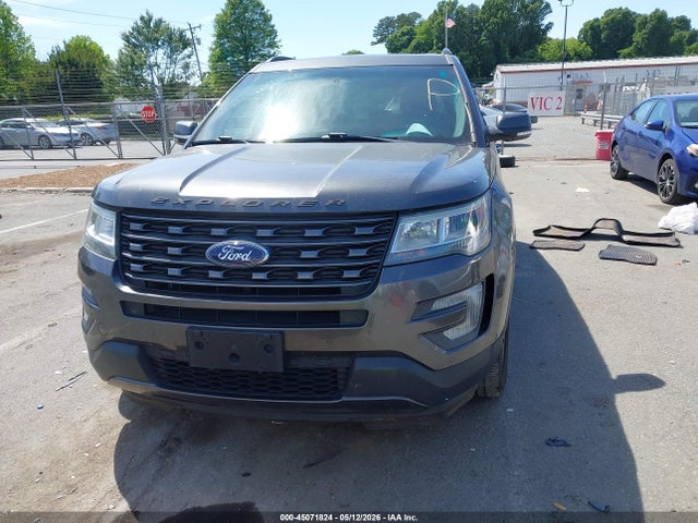 Ford Explorer Xlt