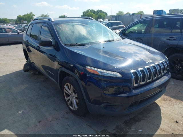 Salvage Jeep Cherokee Image