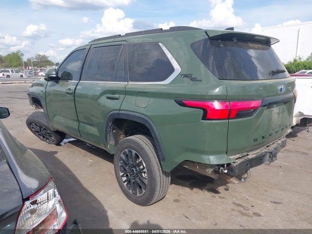 Toyota Sequoia Sr5