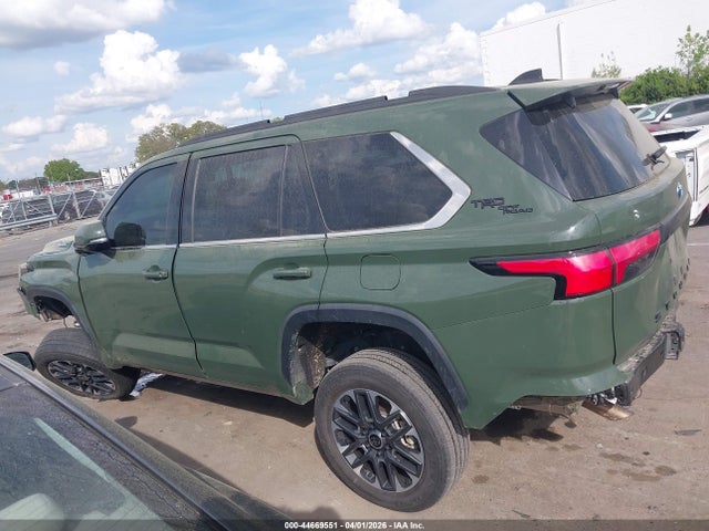 Toyota Sequoia Sr5