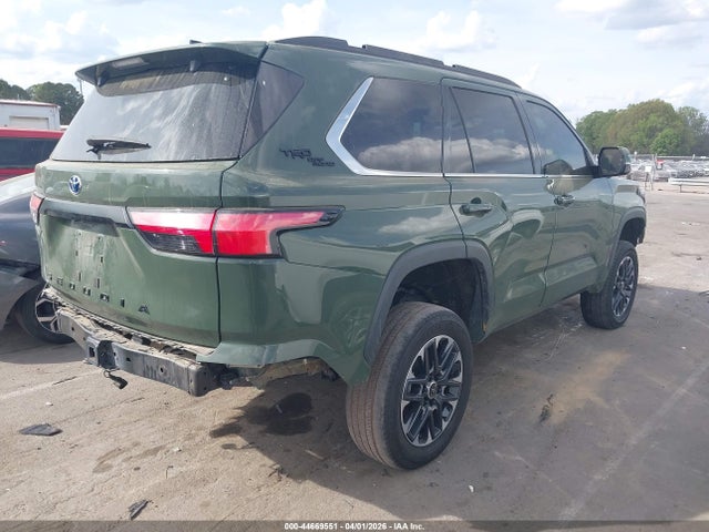 Toyota Sequoia Sr5