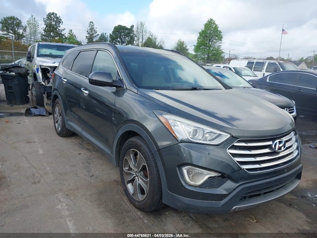 Salvage Hyundai SANTA FE Image