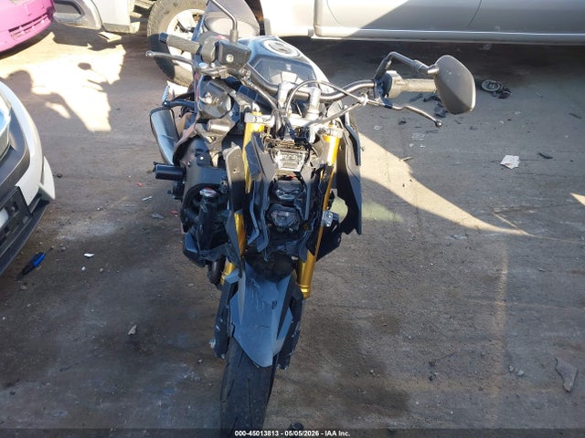 Suzuki Gsx-s1000 A