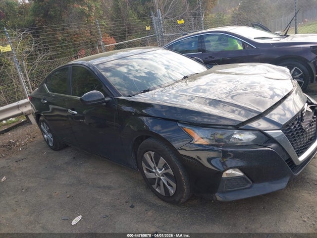 Nissan Altima S Fwd