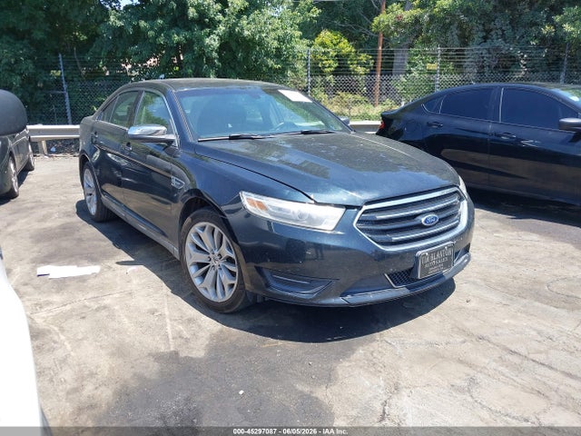 Salvage Ford Taurus Image