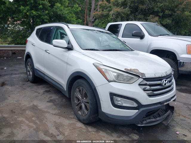 Salvage Hyundai SANTA FE Image