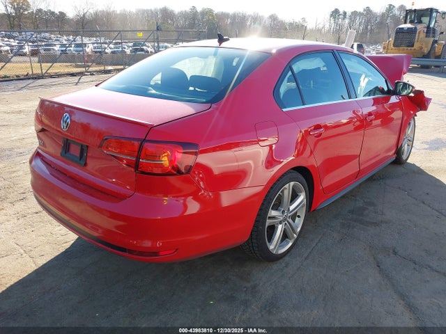 Volkswagen Jetta 2.0t Gli Se