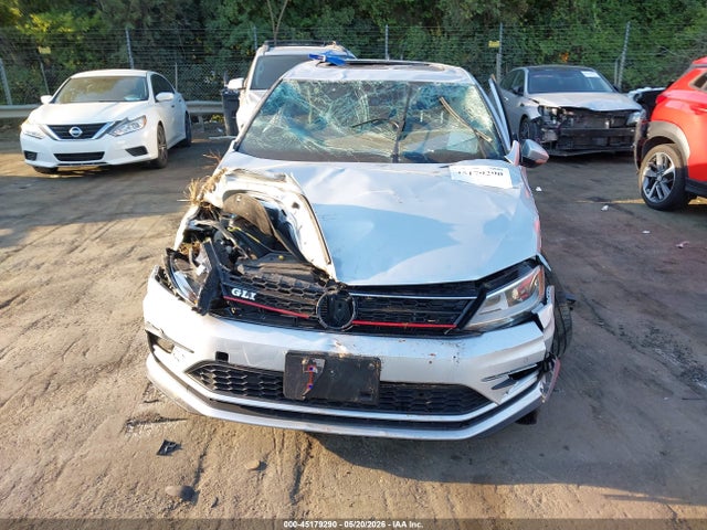 Volkswagen Jetta 2.0t Gli Se