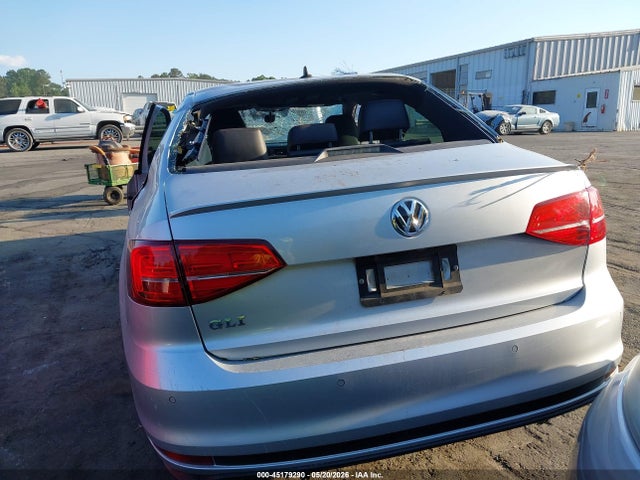Volkswagen Jetta 2.0t Gli Se