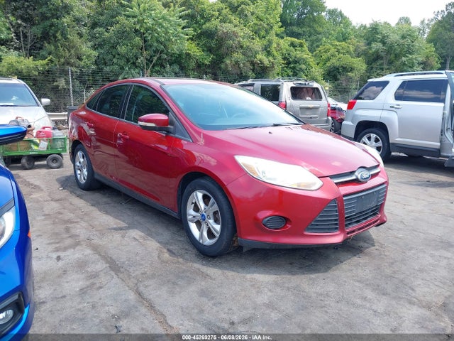 Salvage Ford Focus Image