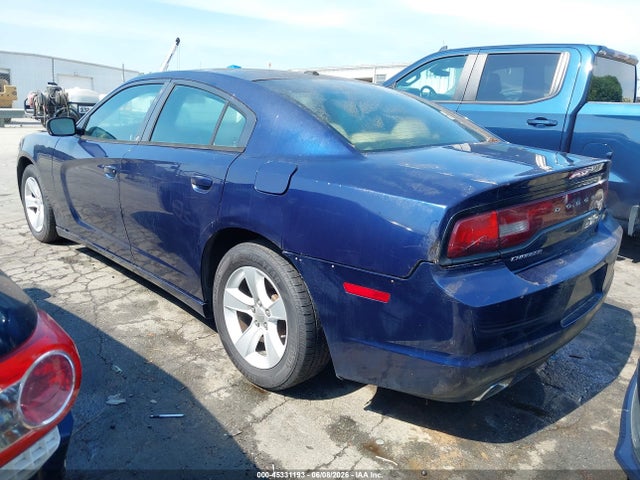 Dodge Charger Se