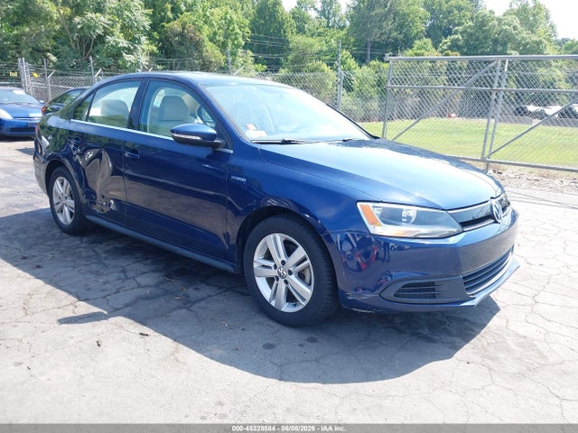 Salvage Volkswagen Jetta Image