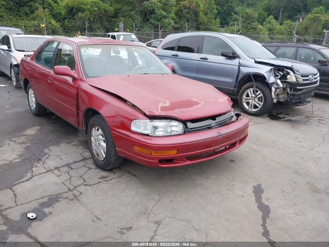 Salvage Toyota Camry Image
