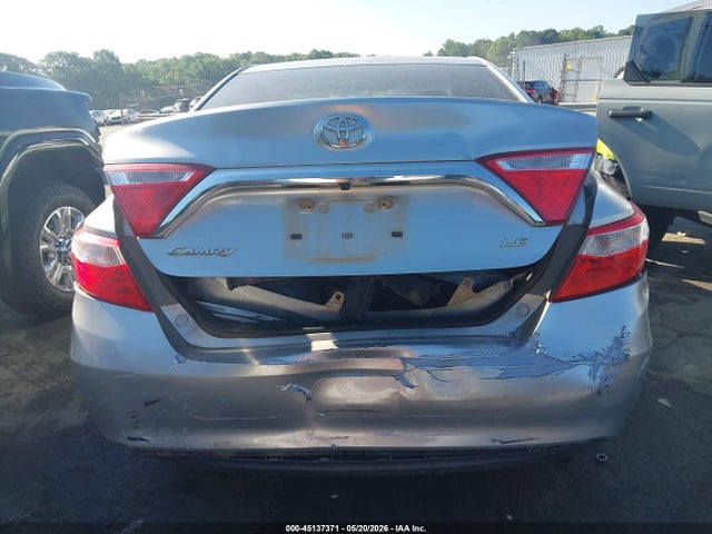 Toyota Camry Le