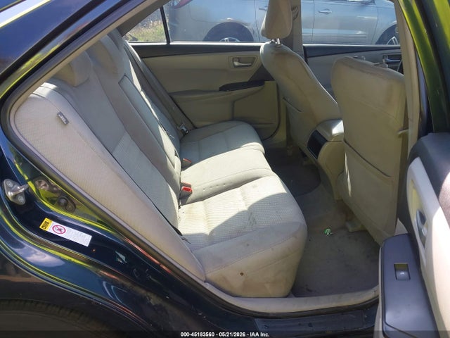 Toyota Camry Le