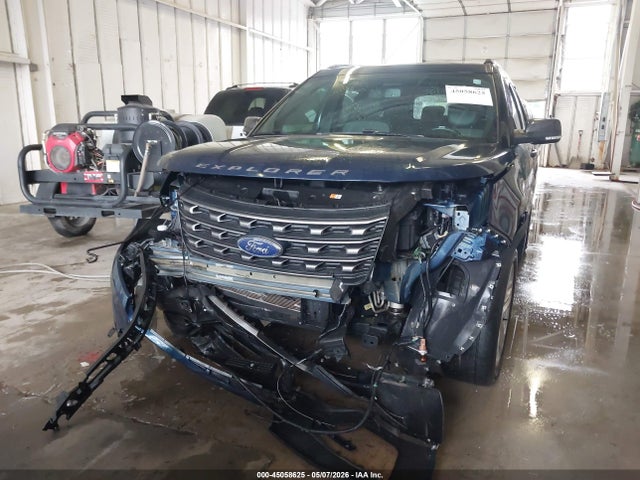 Ford Explorer Xlt