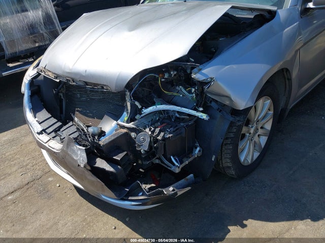 Chrysler 200 Touring