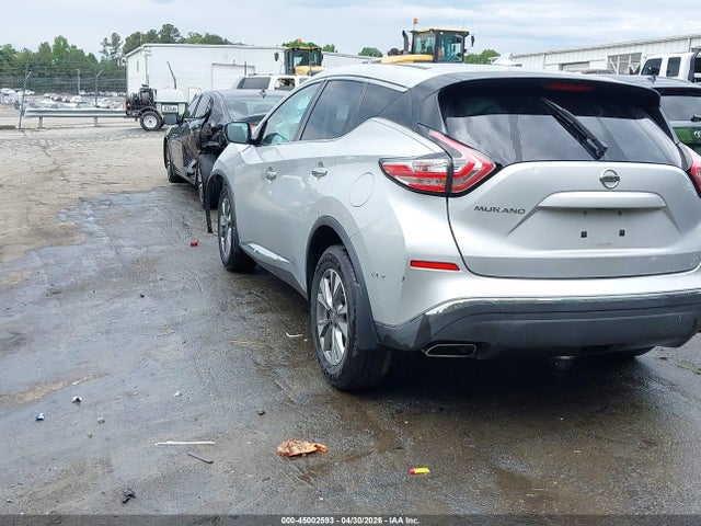 Nissan Murano S
