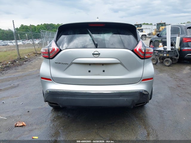 Nissan Murano S