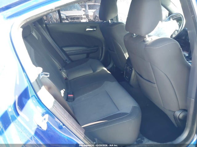 Dodge Charger Sxt Rwd