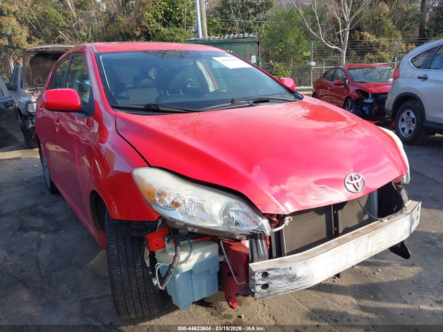 Salvage Toyota Matrix Image
