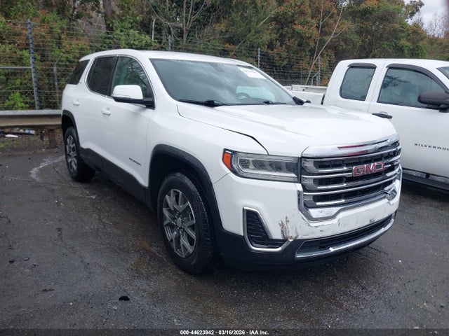 Salvage GMC Acadia Image