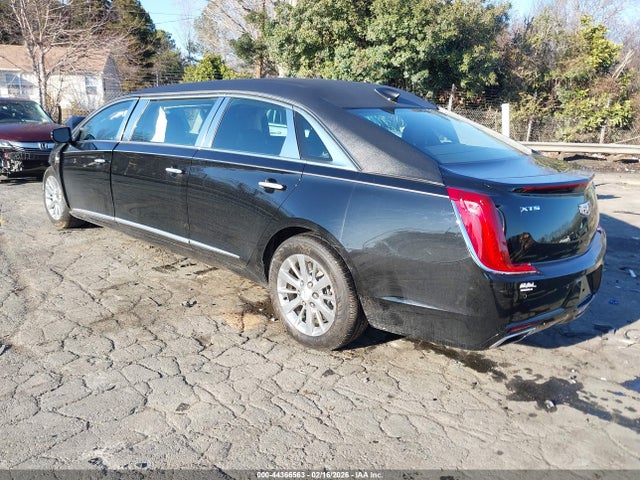 Cadillac XTS V4u Coachbuilder Limousine