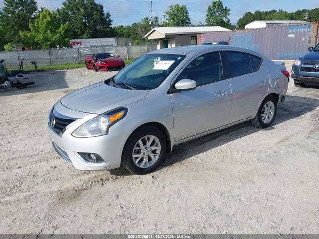 Nissan Versa 1.6 Sv