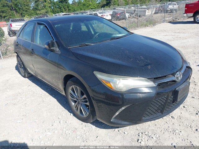 Salvage Toyota Camry Image