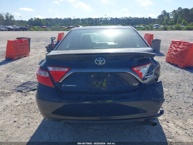 Toyota Camry Se