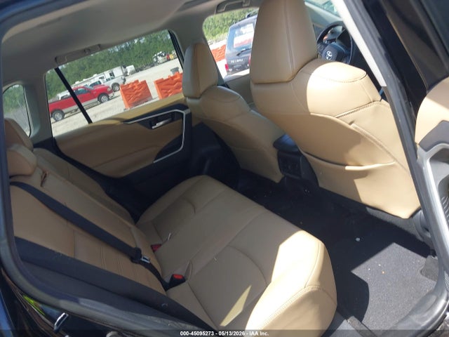 Toyota RAV4 Xle Premium