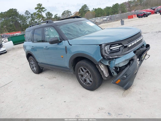 Salvage Ford Bronco Image