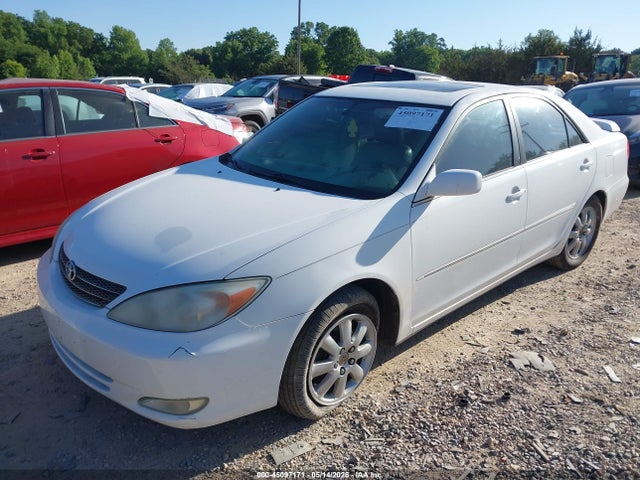 Toyota Camry Xle V6