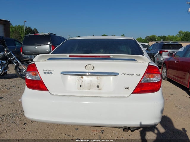 Toyota Camry Xle V6