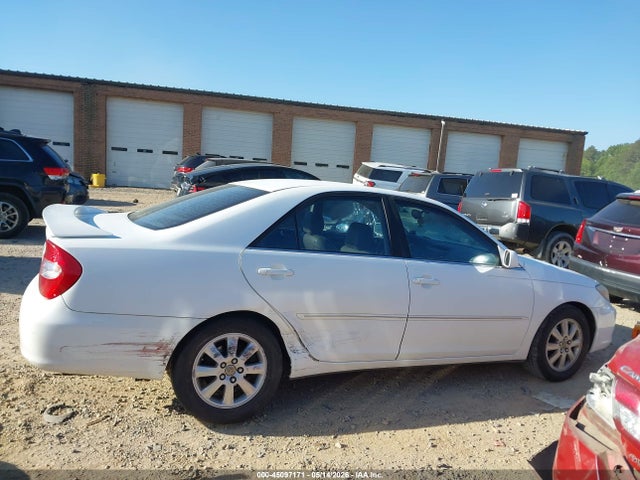 Toyota Camry Xle V6