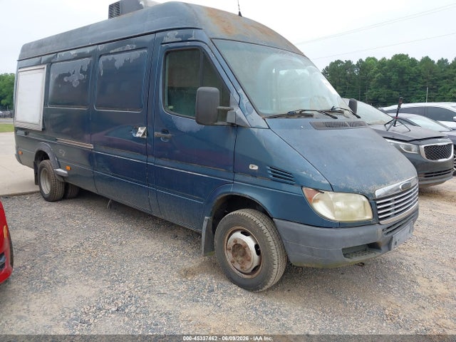 Salvage Dodge Sprinter Van 3500 Image