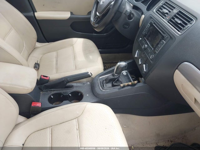 Volkswagen Jetta 1.8t Se