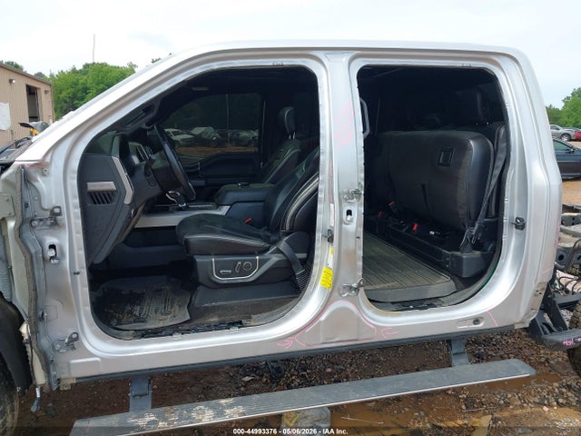 Ford F-150 Platinum