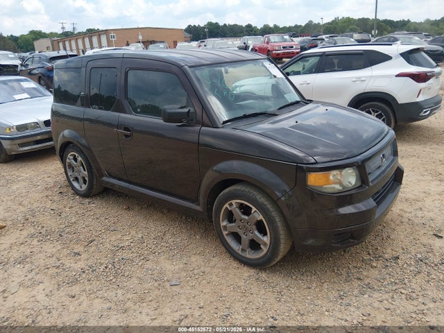 Salvage Honda Element Image