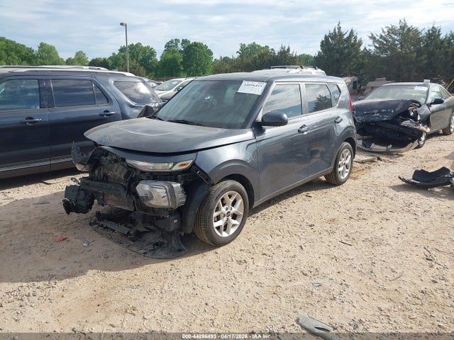 Kia Soul Lx
