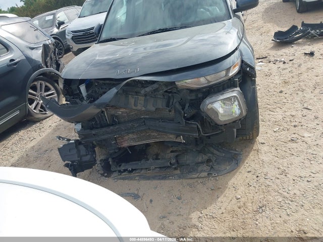 Kia Soul Lx