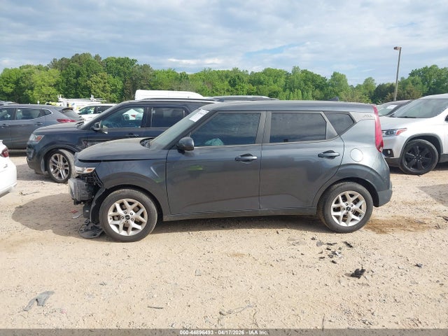 Kia Soul Lx