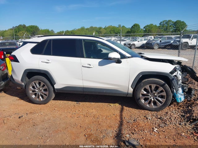Toyota RAV4 Xle Premium